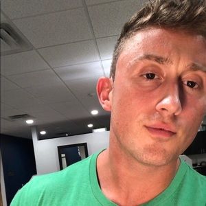 Meet your Posher, Alex